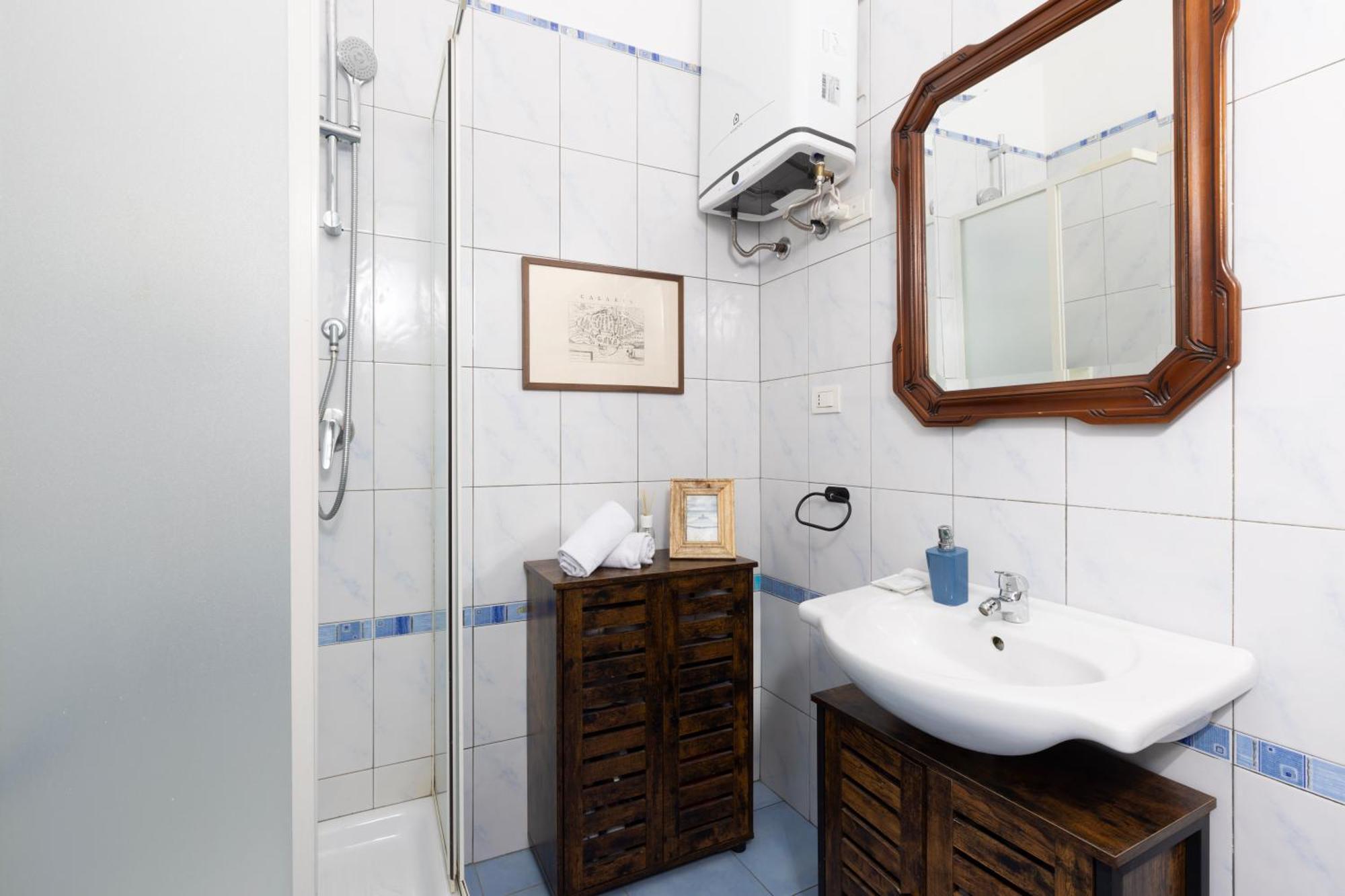 Kalie Rooms Guest House Каляри Екстериор снимка