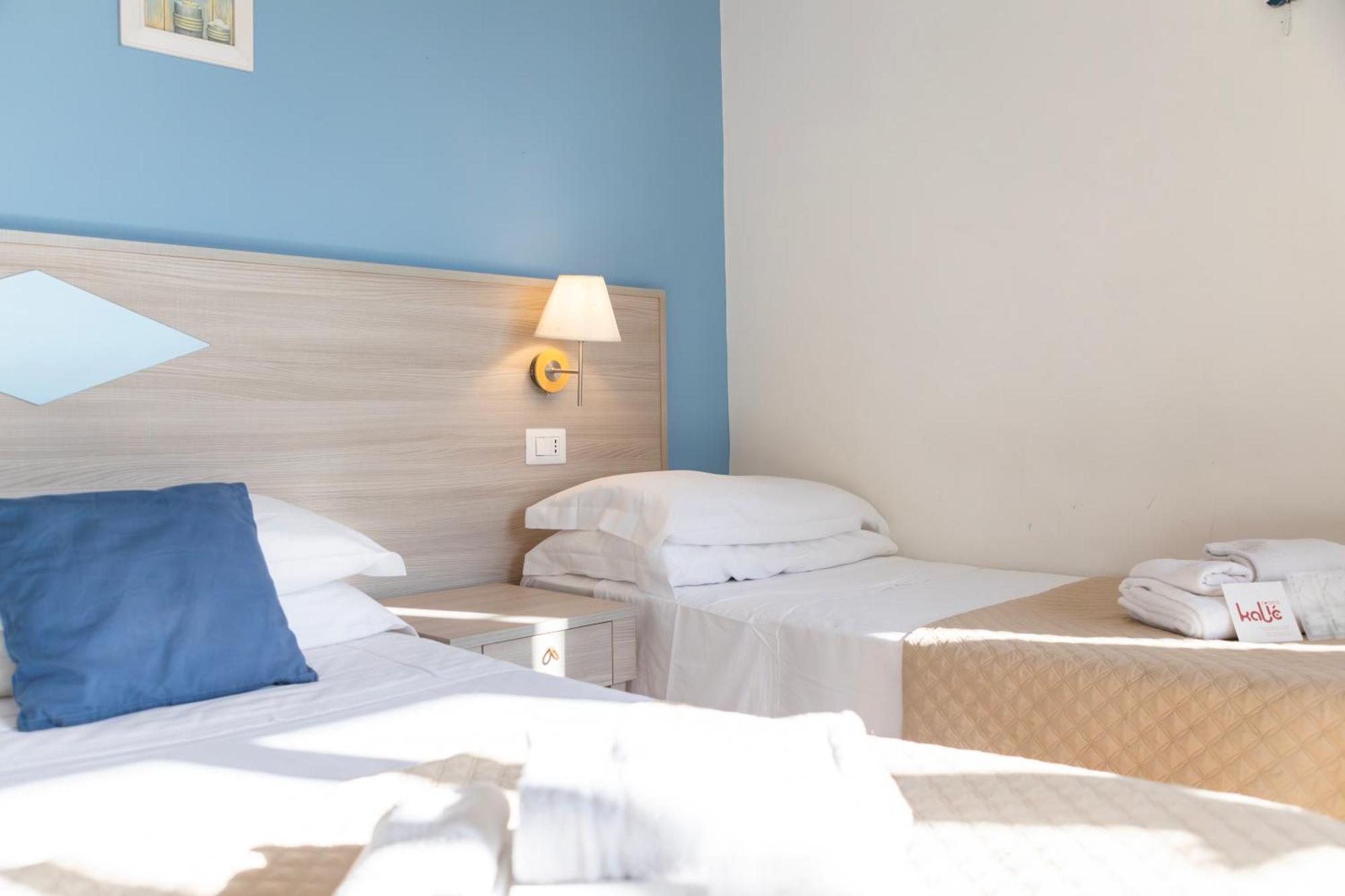 Kalie Rooms Guest House Каляри Екстериор снимка
