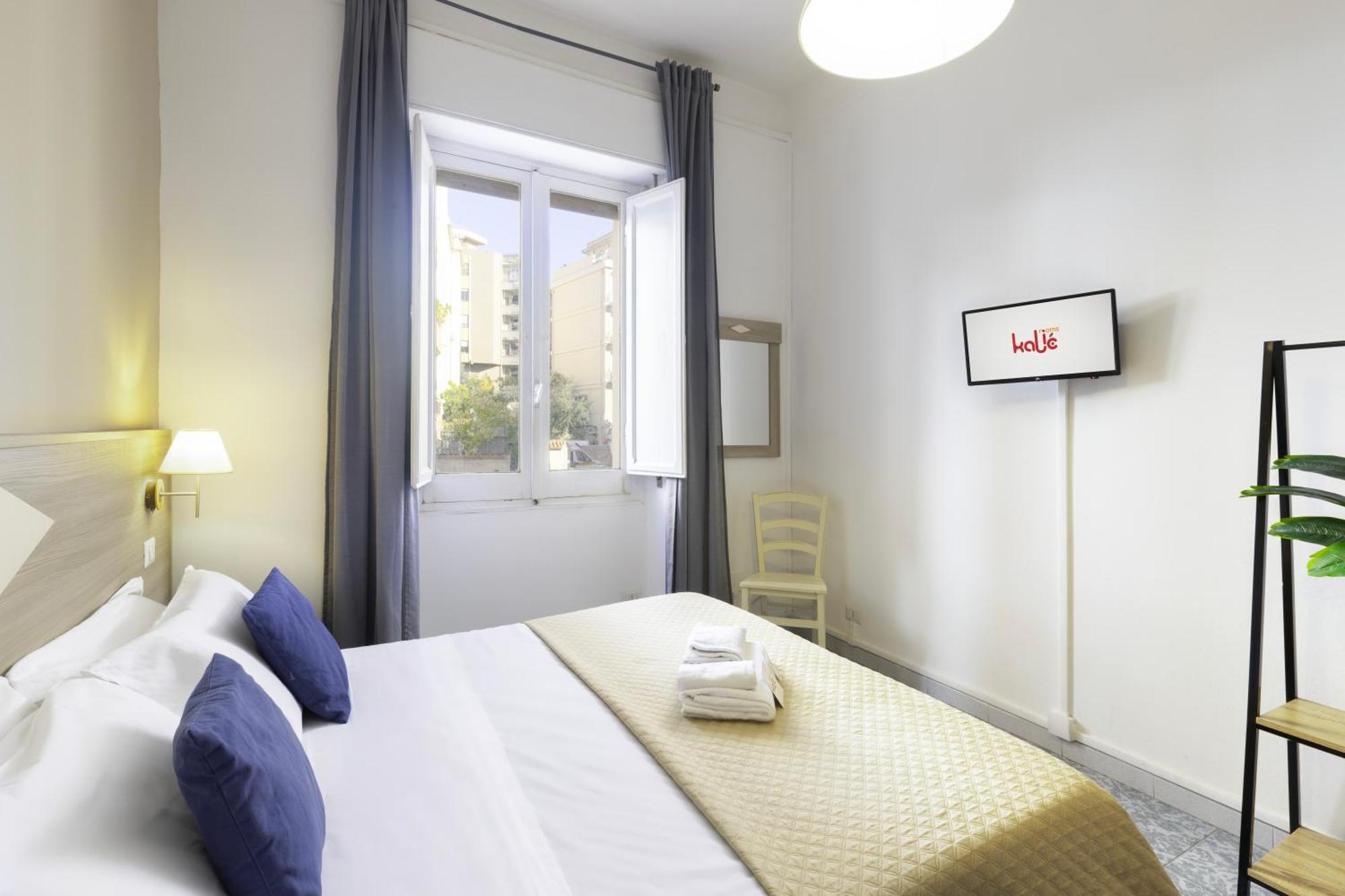 Kalie Rooms Guest House Каляри Екстериор снимка