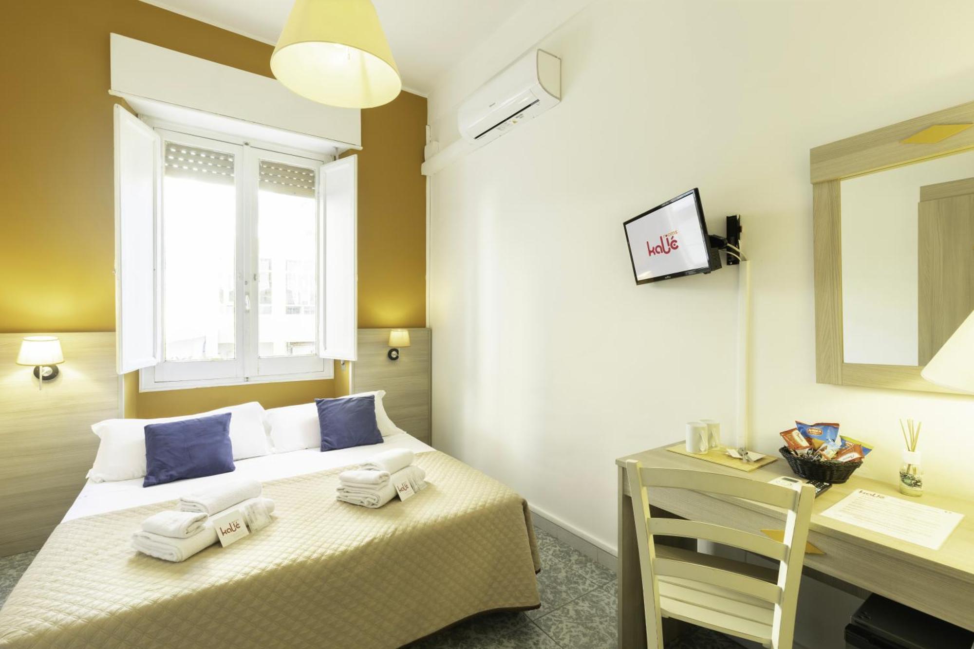 Kalie Rooms Guest House Каляри Екстериор снимка